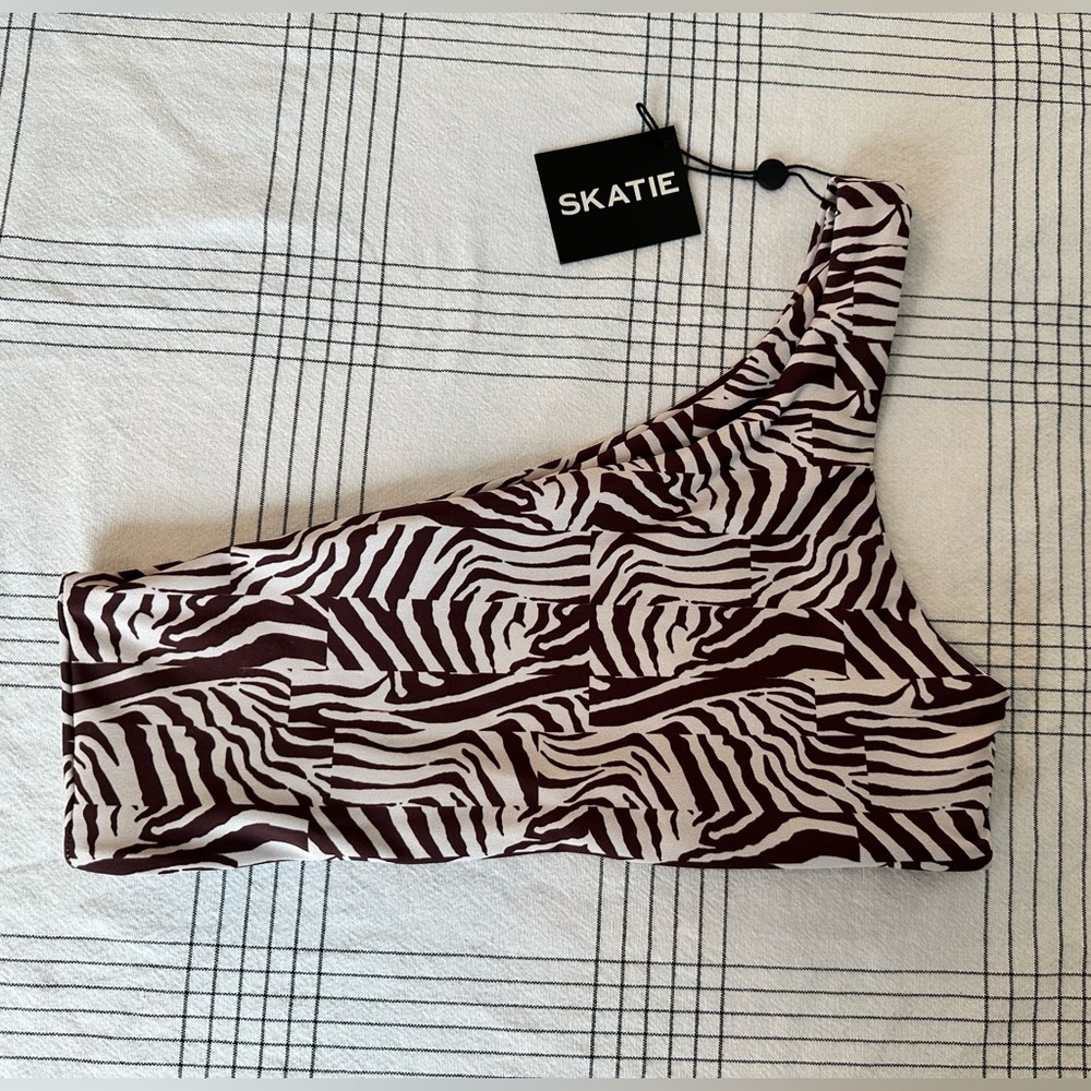 Skatie Ellis Top Marrakesh Print Size Large NWT